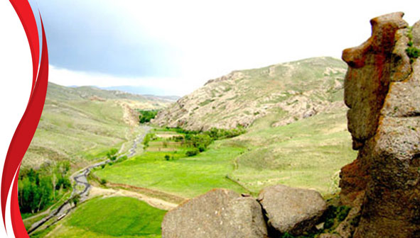 پیکره سنگی بابا داوود عنبران