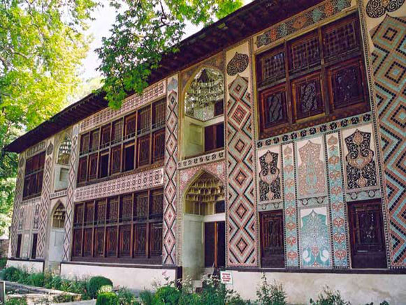 کاخ خان های شکی