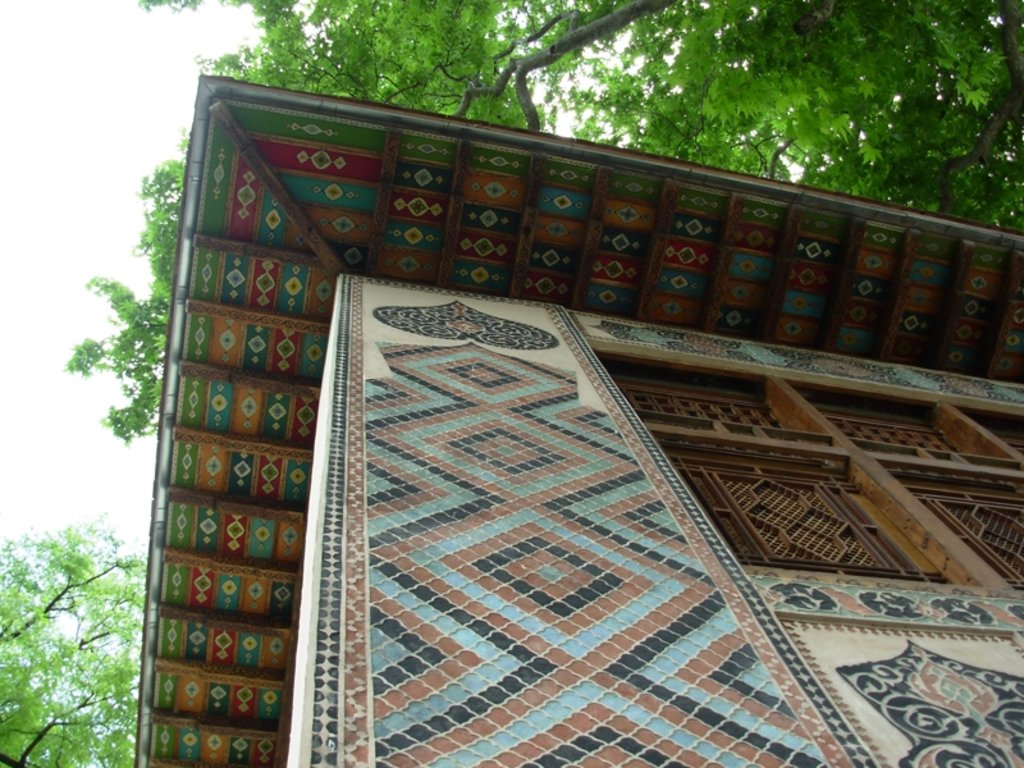 کاخ خان های شکی