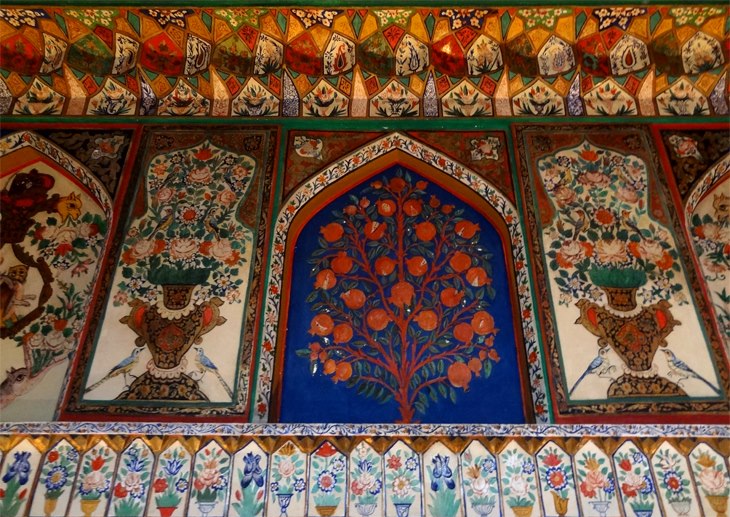 کاخ خان های شکی