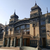 تئاتر اپرا و باله آذربایجان باکو