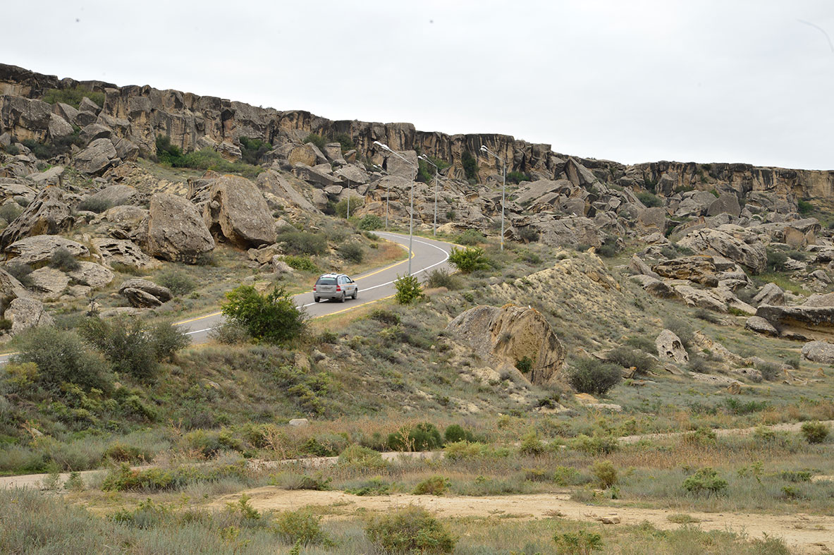 سنگ نگاره های قبوستان