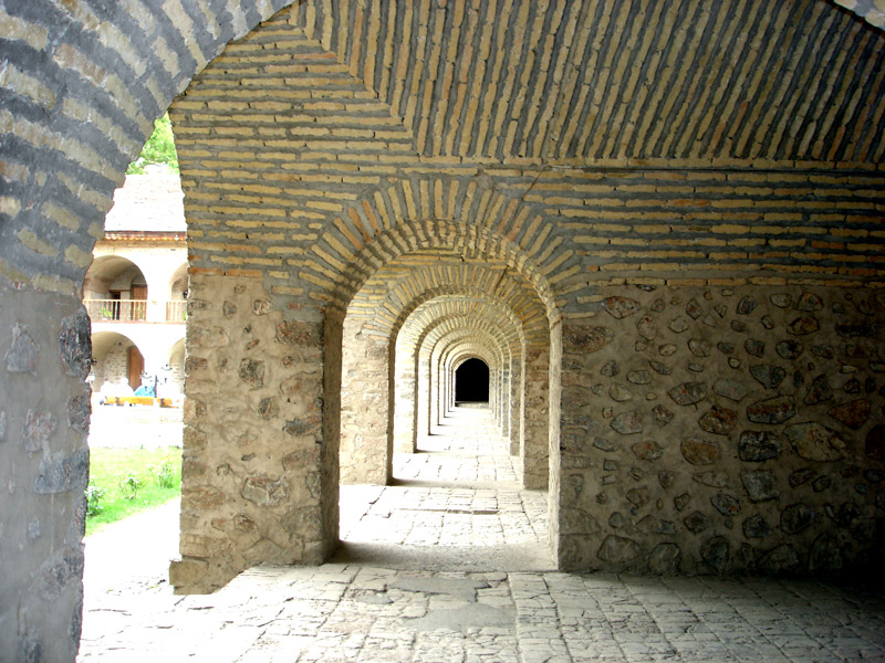 کاروانسرای شکی