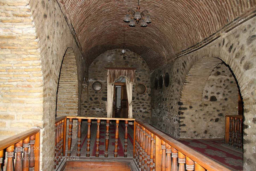 کاروانسرای شکی