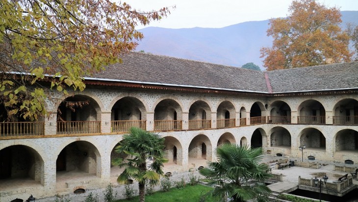 کاروانسرای شکی