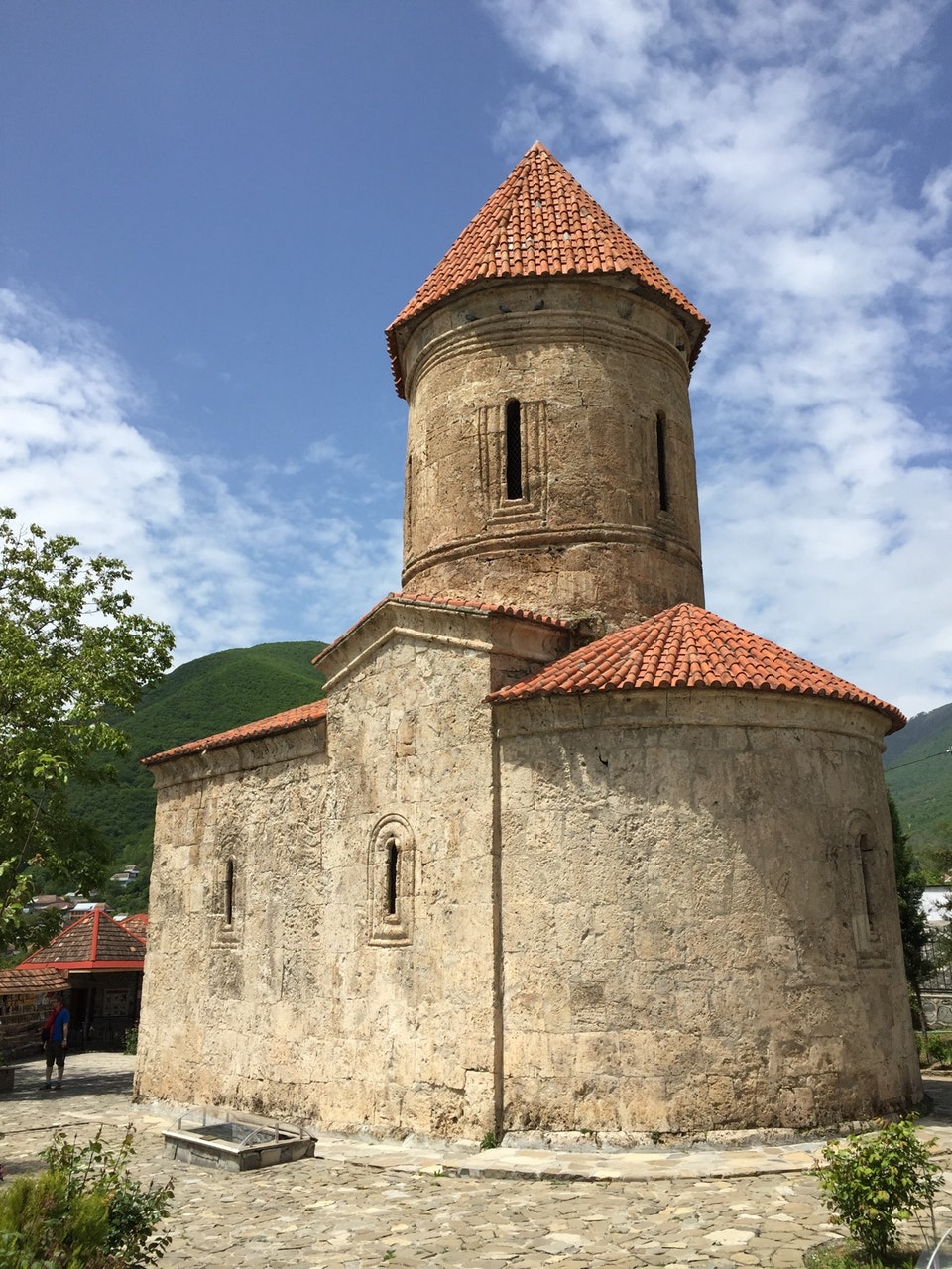 کلیسای آلبانیایی کیش