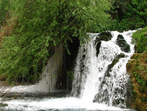 آبشار آرپناه لالی