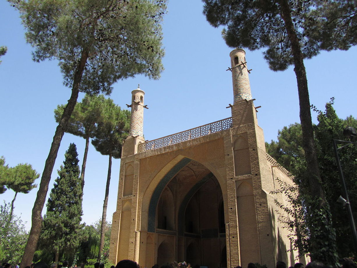 منارجنبان اصفهان