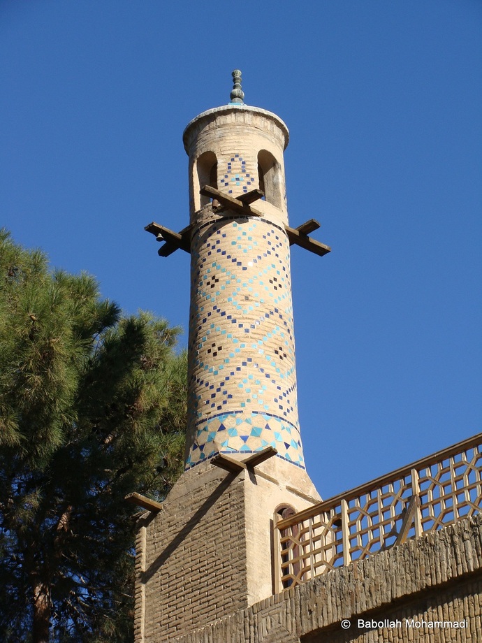 منارجنبان اصفهان