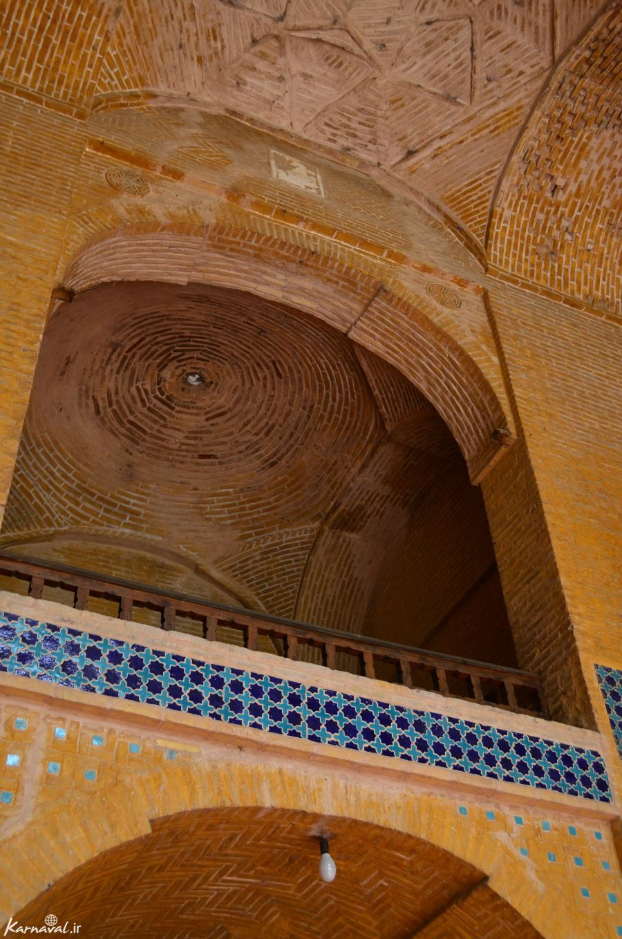منارجنبان اصفهان