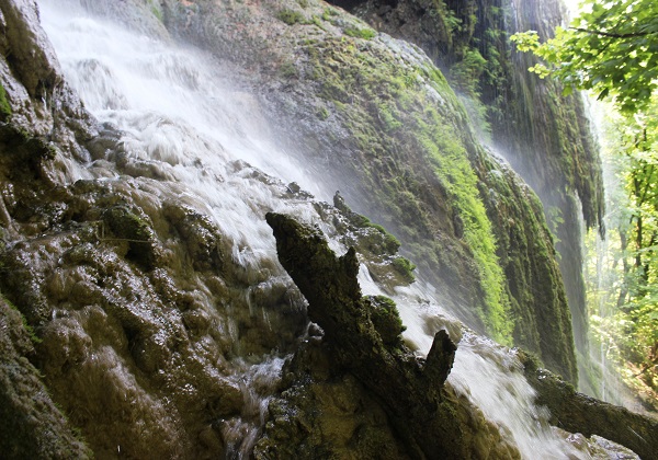 آبشار پیرغار گالیکش
