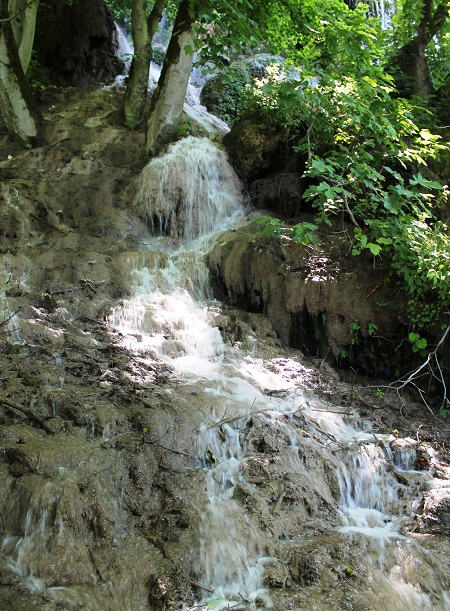 آبشار پیرغار گالیکش