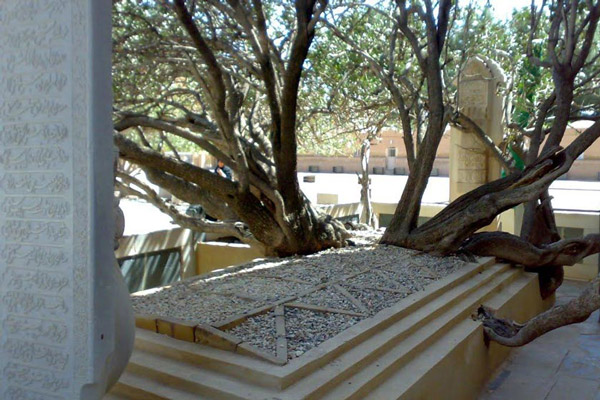 آرامگاه شیخ احمد جامی