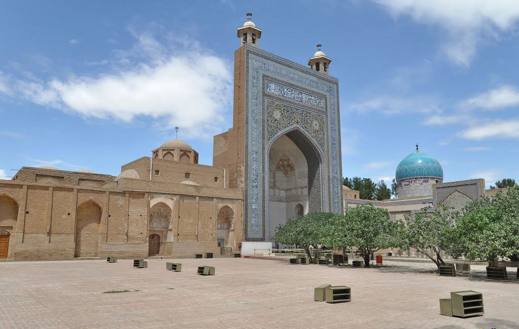 آرامگاه شیخ احمد جامی
