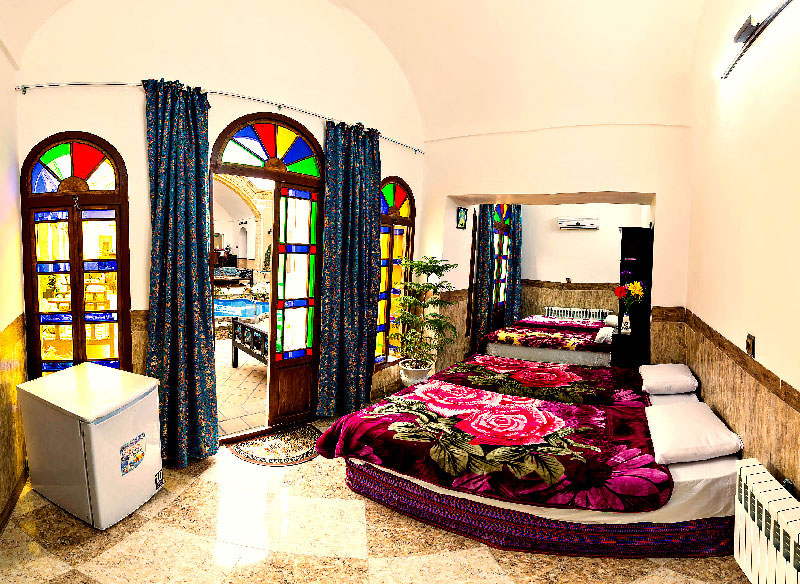 هتل سنتی دوستانه یزد