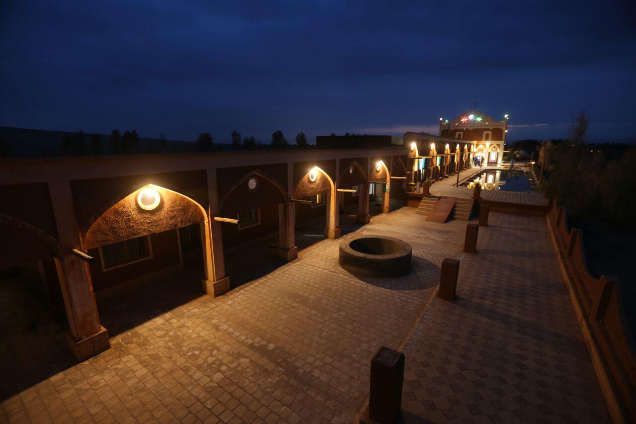کمپینگ گردشگری ستاره شب های کویر