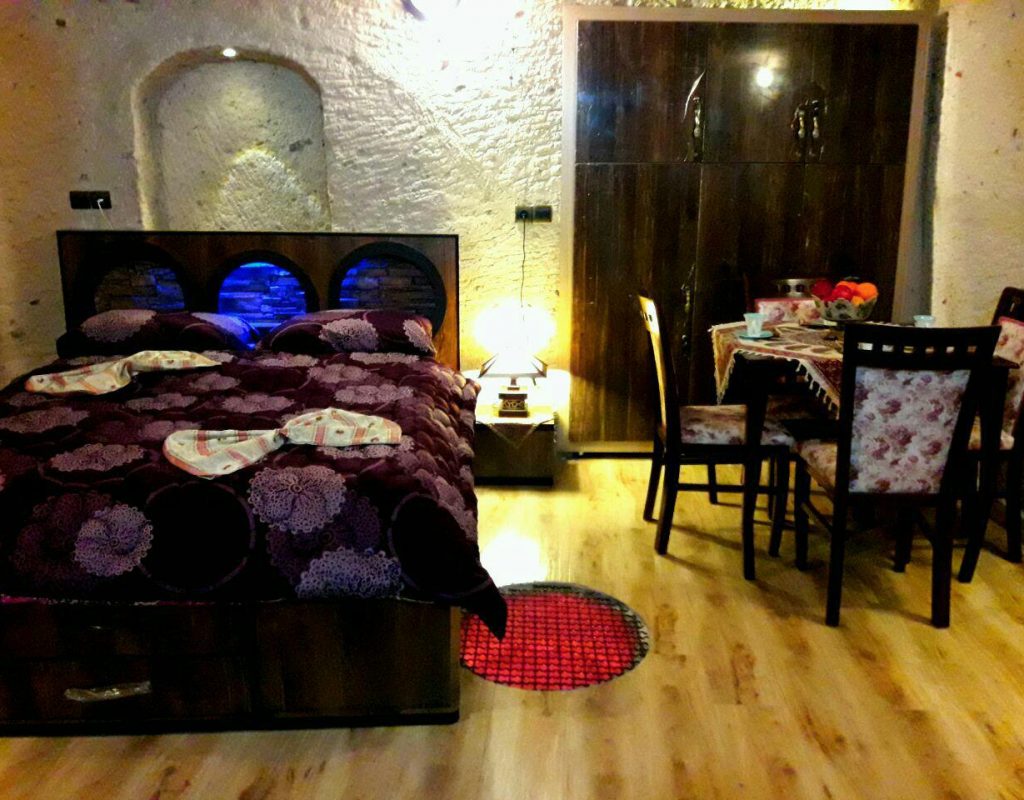هتل صخره ای تورال کندوان
