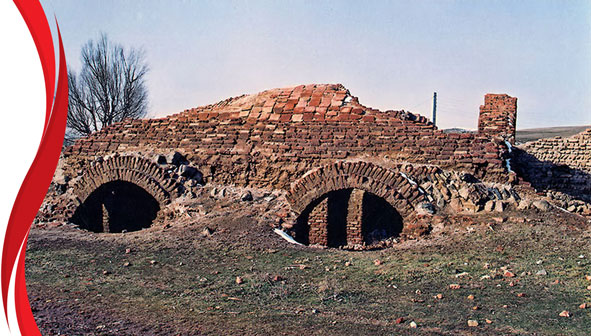 کاروانسرای قانلی بولاغ