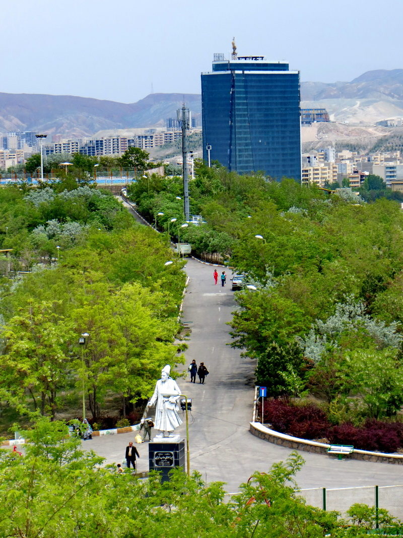 پارک صائب تبریزی
