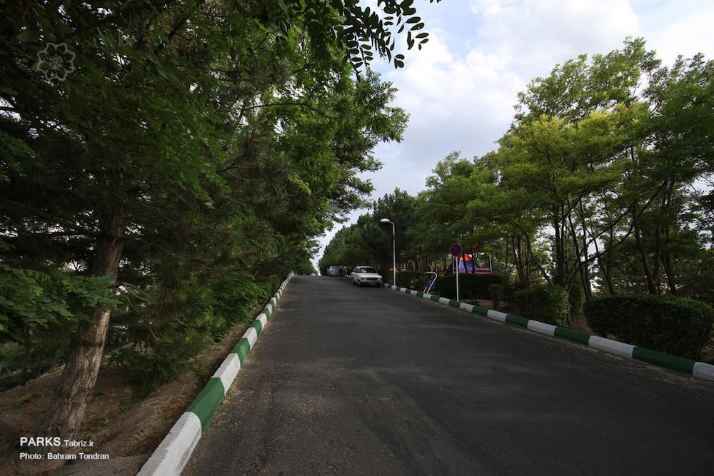 پارک صائب تبریزی