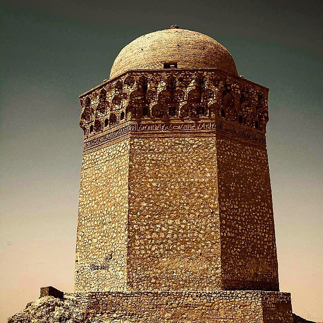 گنبد عالی ابرکوه