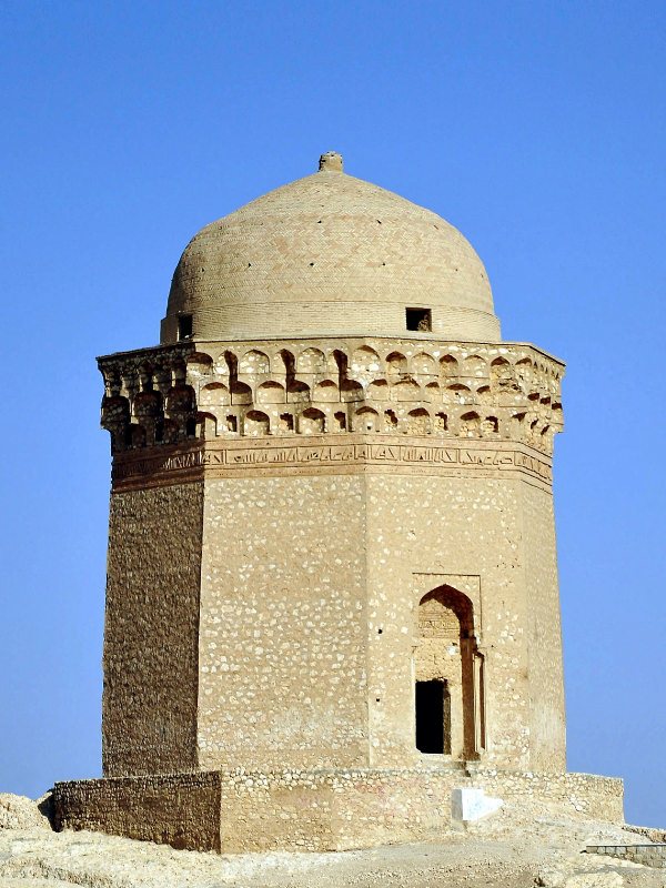 گنبد عالی ابرکوه