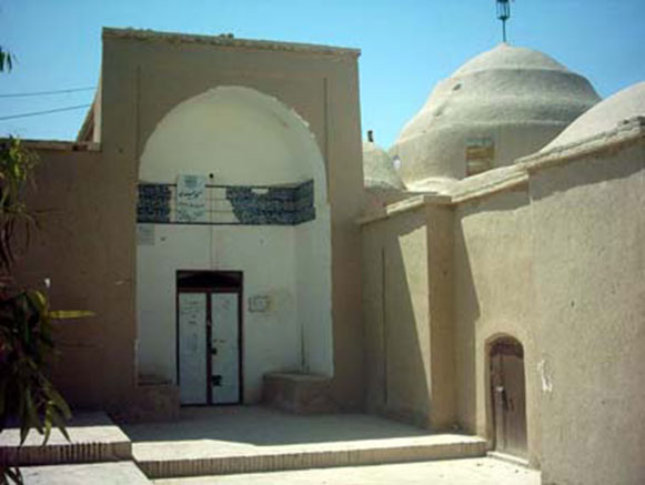 مسجد بیرون ابرکوه