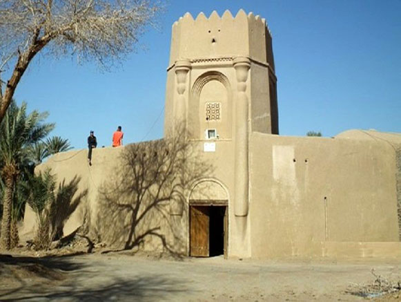 قلعه باقرآباد بافق