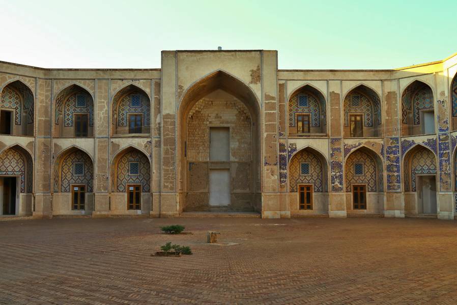 مدرسه غیاثیه خرگرد