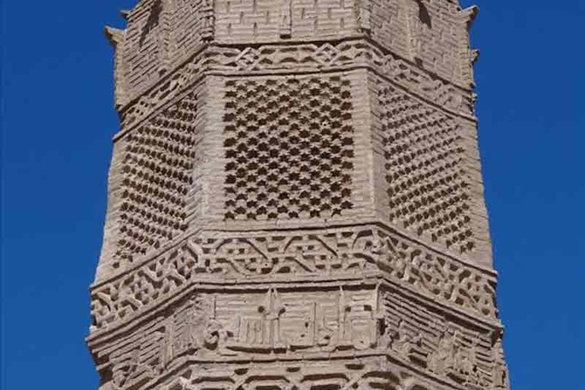 میل کرات تایباد