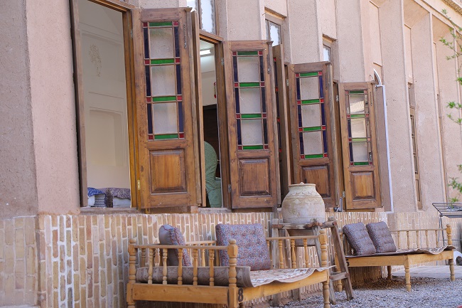 هتل سنتی خانه سیگاری یزد