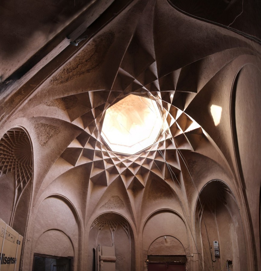 هتل سنتی خانه سیگاری یزد