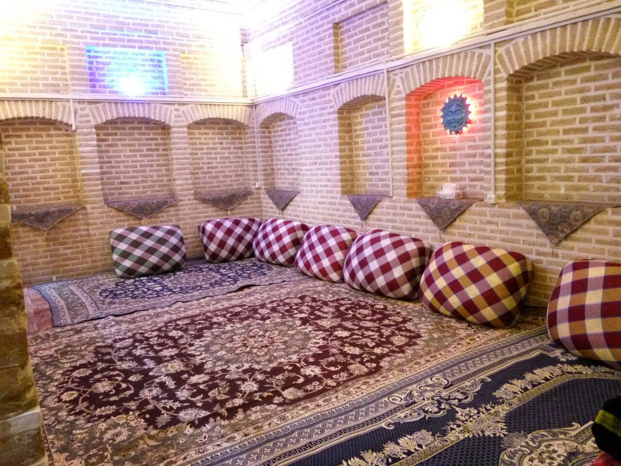 هتل سنتی خانه سیگاری یزد