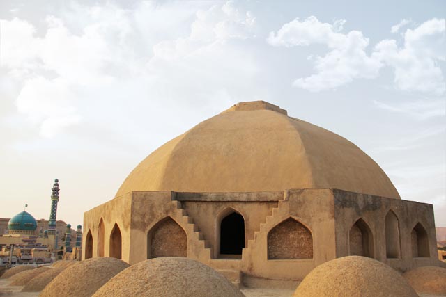بازار قیصریه لارستان
