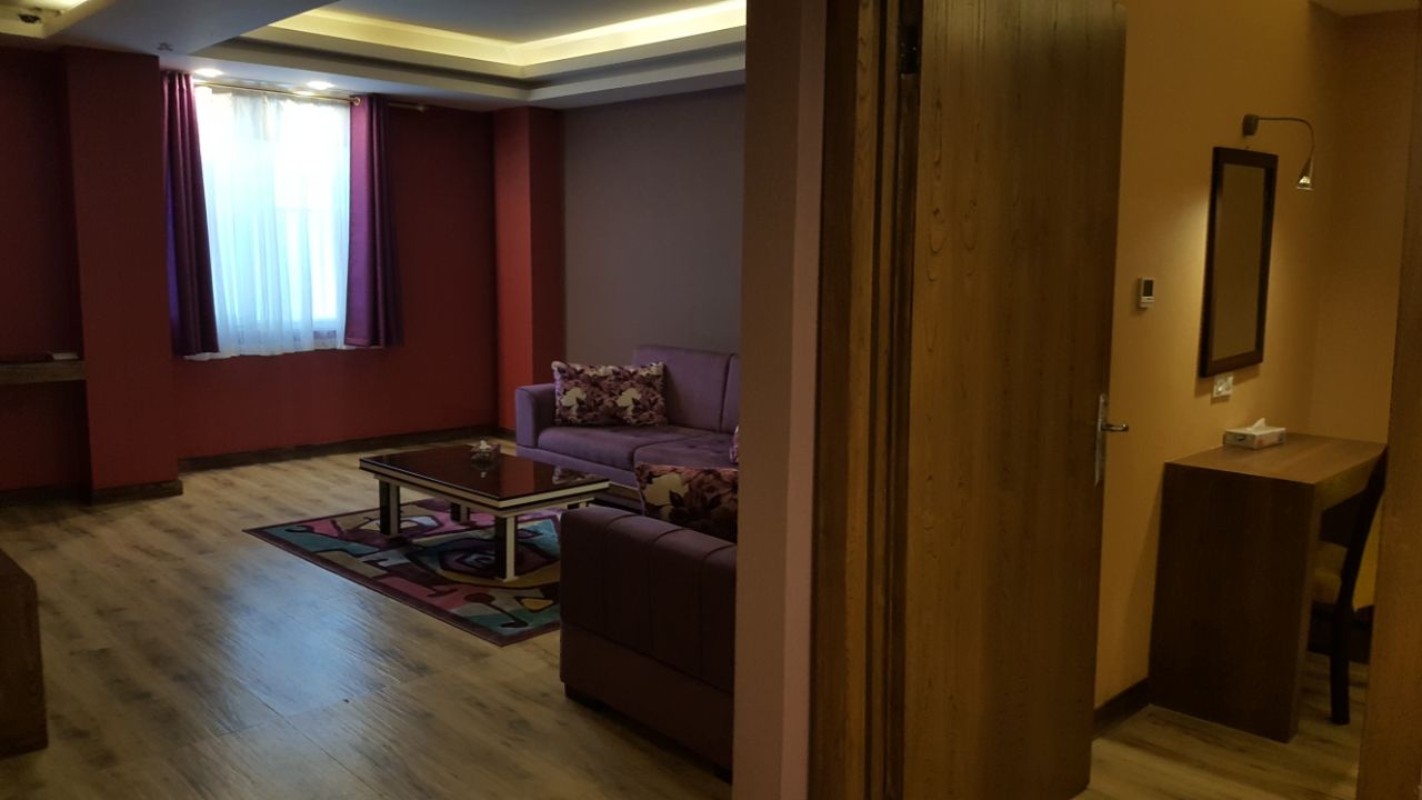 هتل آپارتمان جهان نما شیراز