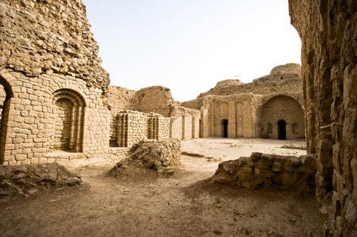 آتشکده فیروز آباد