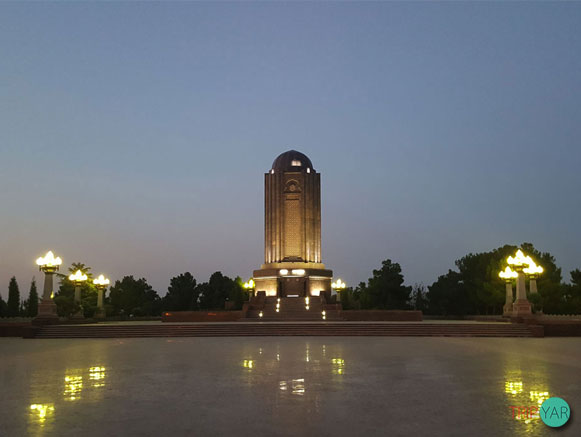 آرامگاه نظامی گنجوی