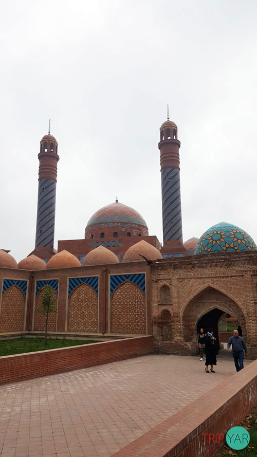 زیارتگاه امامزاده ابراهیم گنجه