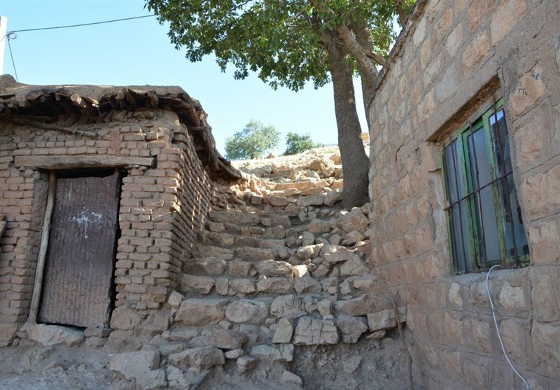 روستای سنگ تراشان خرم آباد