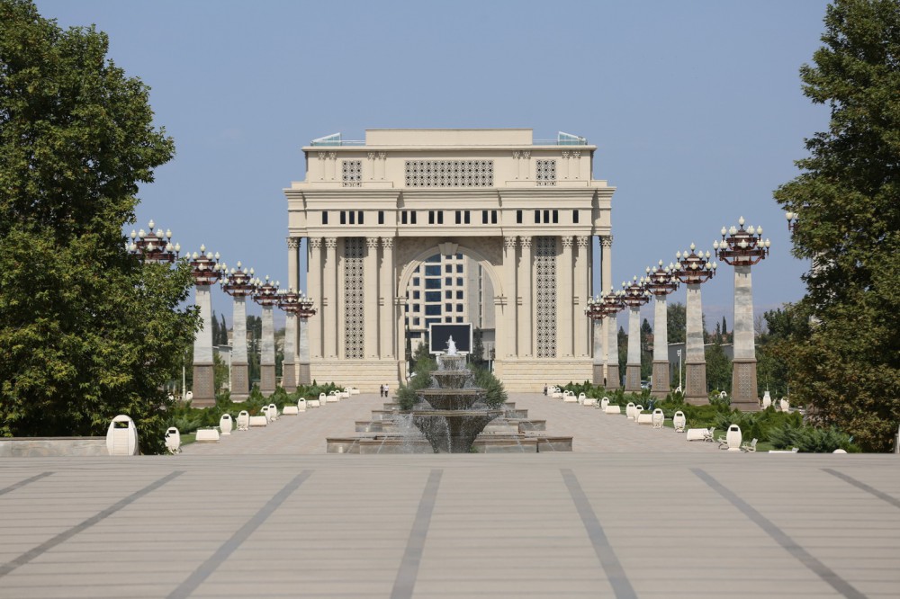 پارک حیدر علی اف گنجه