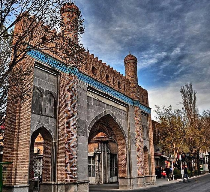 خیابان تربیت تبریز