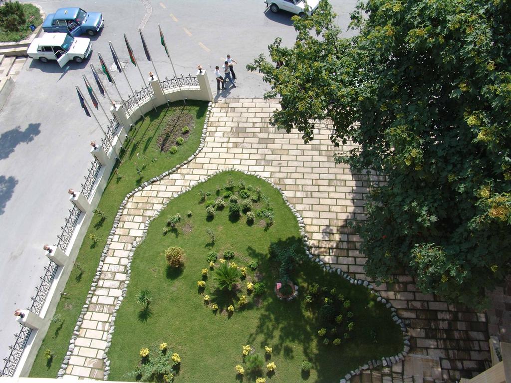 هتل سرای شکی