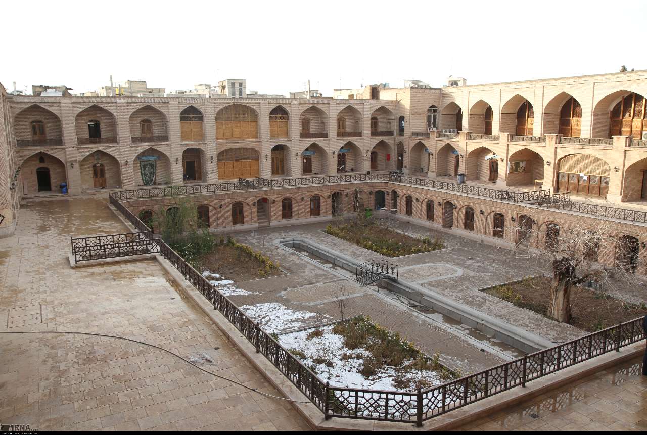 مسجد و مدرسه صالحیه قزوین