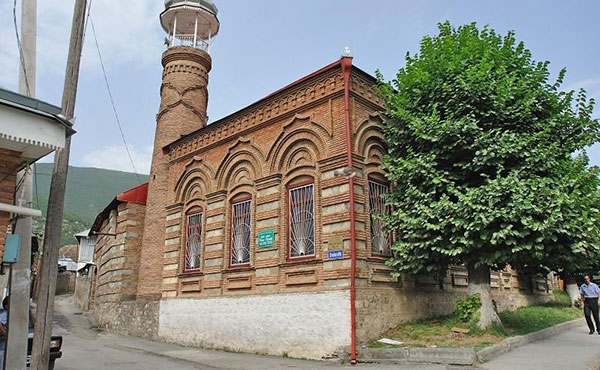مسجد عمر افندی شکی