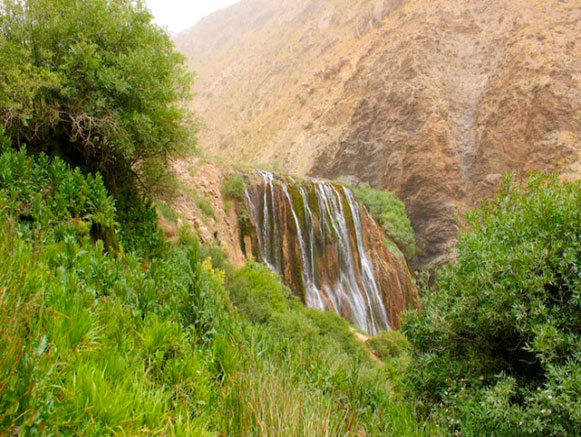 آبشار پونه زار فریدون شهر