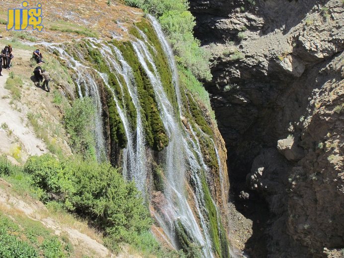 آبشار پونه زار فریدون شهر