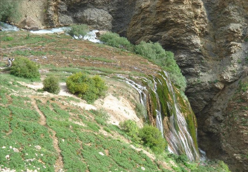  پونه‌زار ششمین آبشار مرتفع ایران
