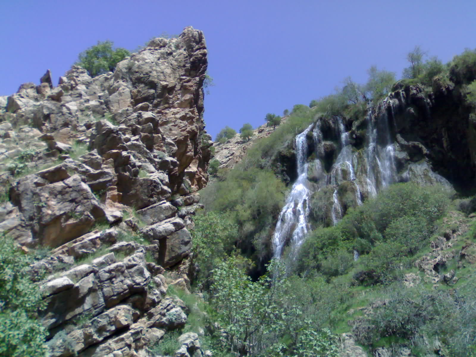 آبشار تختان دهلران