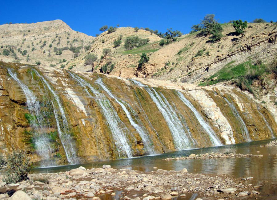 آبشارهای هفت گانه دهلران