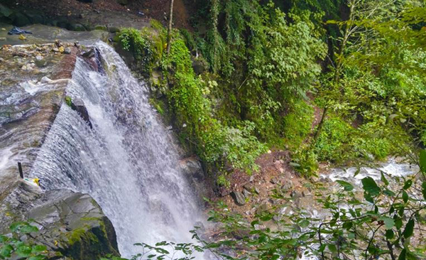 آبشار لونک گیلان